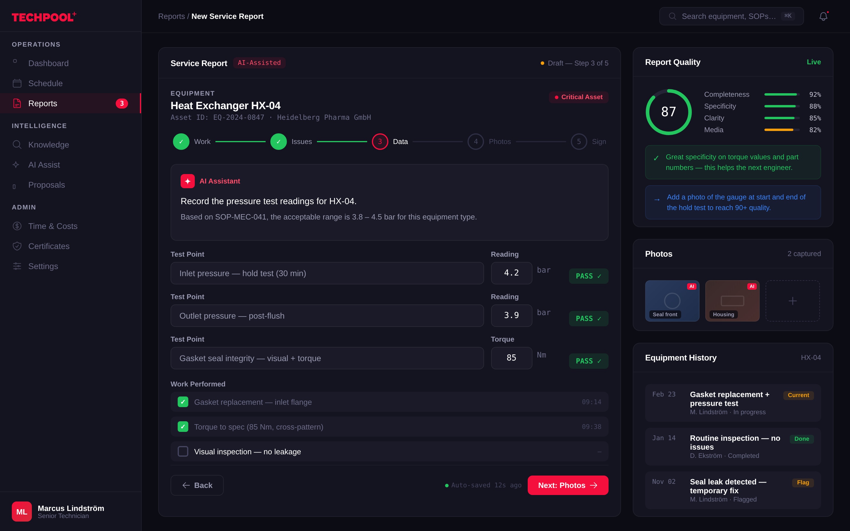 Techpool AI-assisted field service report, desktop dashboard